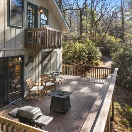 Rainbow Falls Cabin - Sauna - Hot Tub - Foosball