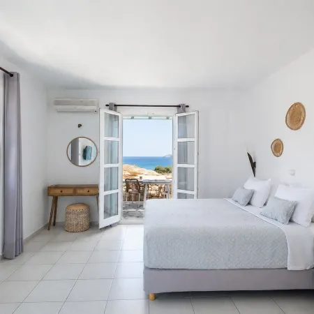 Asterias Boutique Hotel