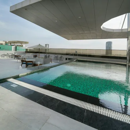 Nova M Hotel Edge By Rotana
