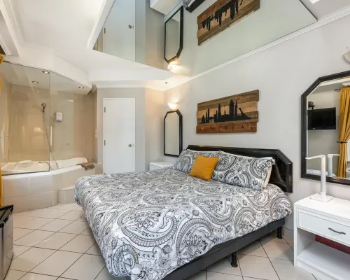 Samesun Montreal Hotel dekat Stasiun Kereta Windsor