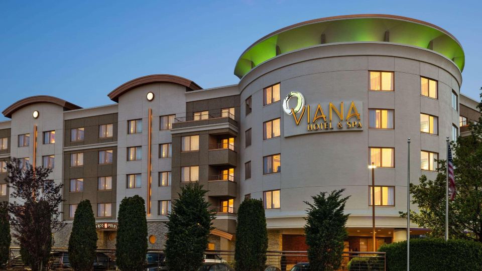Viana Hotel and Spa, Trademark Collection by Wyndham