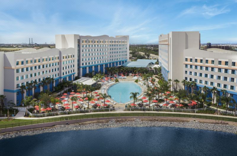 Universal’s Endless Summer Resort – Surfside Inn and Suites