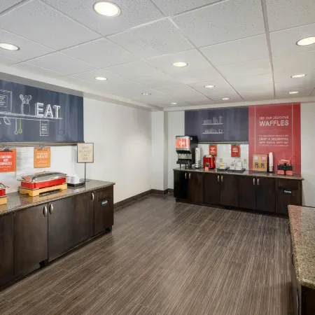 Hampton Inn & Suites Phoenix North/Happy Valley
