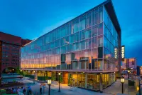 The Envoy Hotel, Autograph Collection - Wifi