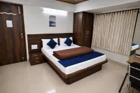 Sparks Fly Serviced apartments Vashi - Condos