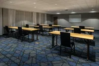 Courtyard Jackson Airport/Pearl - Pools