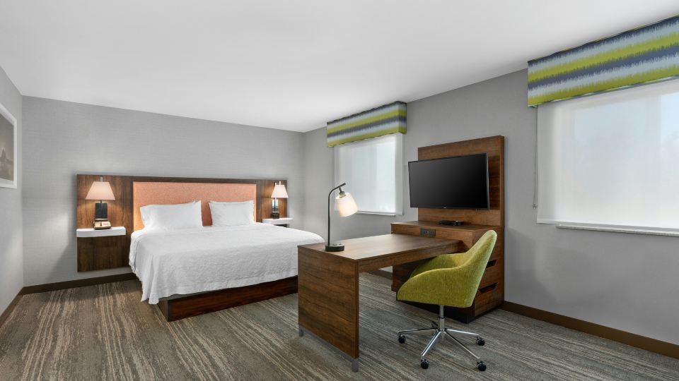 Hampton Inn & Suites Burlington