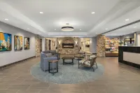 Homewood Suites by Hilton West des Moines/SW-Mall Area - Parkplatz