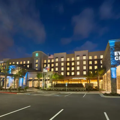 Embassy Suites by Hilton McAllen Convention Center Hotels near McAllen Convention Center