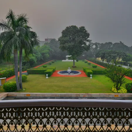 Taj Nadesar Palace