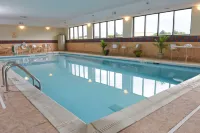 Hampton Inn & Suites Murray - Pools