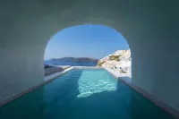Oia Memories Suites - Bed and Breakfasts