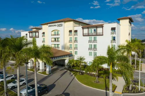 SpringHill Suites Fort Myers Estero - Pools