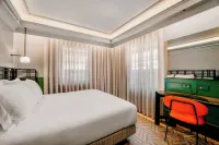 Axis Avenida - 2-Star