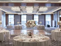 Four Seasons Hotel Denver Hotels near Park Hill