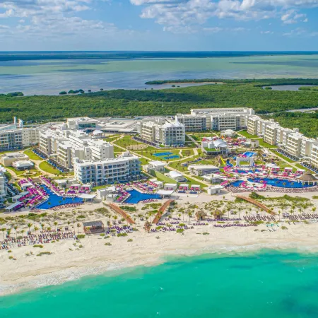 Planet Hollywood Cancun by Royalton, An Autograph Collection All-Inclusive Resort
