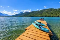 Alpine Lake Escape on Fish Lake 3 Bedroom Home by NW Comfy Cabins by RedAwning - Alppimaja