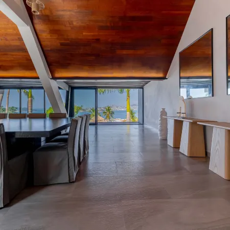 Casa Villanas | Acapulco, Fully Staffed