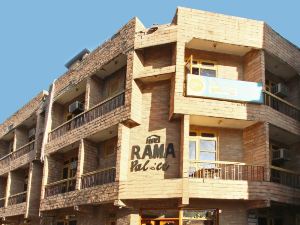 Hotel Rama Palace