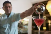 Avani Kalutara Resort - bar