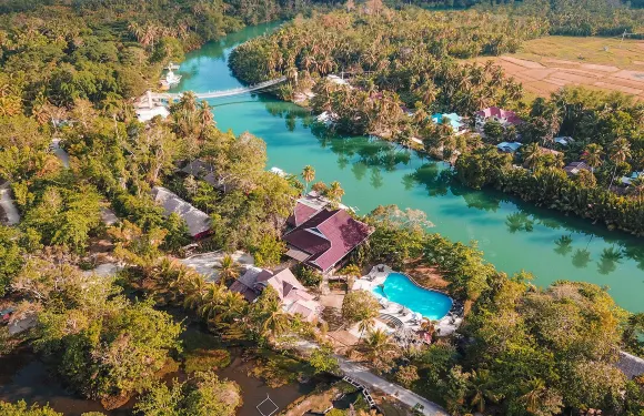 羅伯茨河度假村