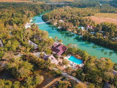 Loboc River Resort Отели в г. Dimiao