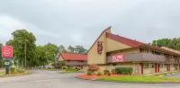 Red Roof Inn Memphis East Hotels in Bartlett