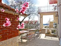 Apartmani Gabric Hotels in Grohote