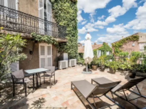 ホテル・ル・ヤカー・サン・トロペ サン・トロペのホテル