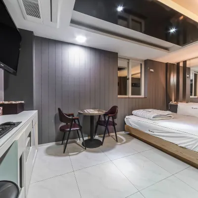 Luck Motel Busan Các khách sạn gần Ga Dongnae