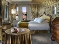 بابادوبولي هوتل فينيتزيا - إم جاليري كوليكشن Hotels near دورسودورو