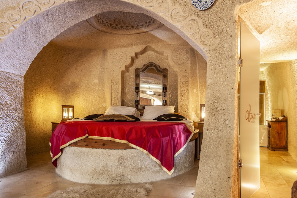 Ottoman Cave Suites