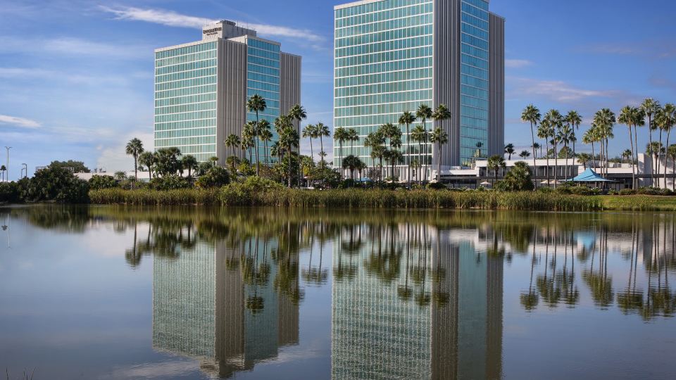 DoubleTree by Hilton at The Entrance to Universal Orlando