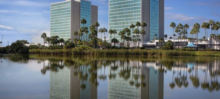 DoubleTree by Hilton at The Entrance to Universal Orlando Hotel a Orlando