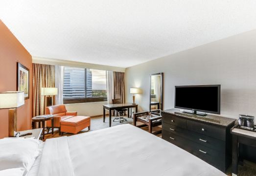 2. 호텔 페라 애너..