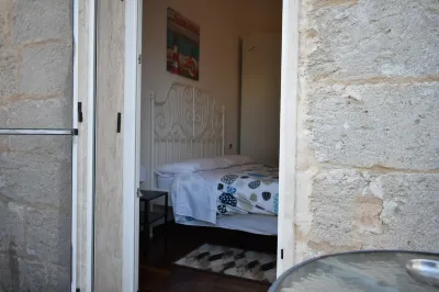 Private Room and Breakfast