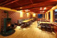 Hotel Ostrov - servizio colazione
