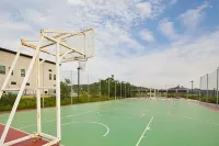 Yongin Seonnyeowa Namuggun Pension