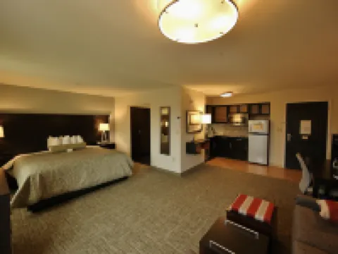 Staybridge Suites SYRACUSE (LIVERPOOL) by IHG Hotels in Onondaga County
