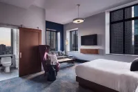 Rand Tower Hotel, Minneapolis, a Tribute Portfolio Hotel Hotel dekat University Recreation and Wellness Center