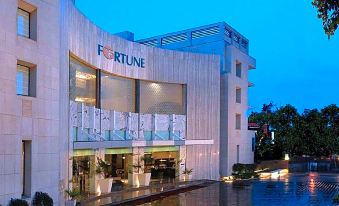 Fortune District Centre, Ghaziabad - Member ITC's Hotel Group