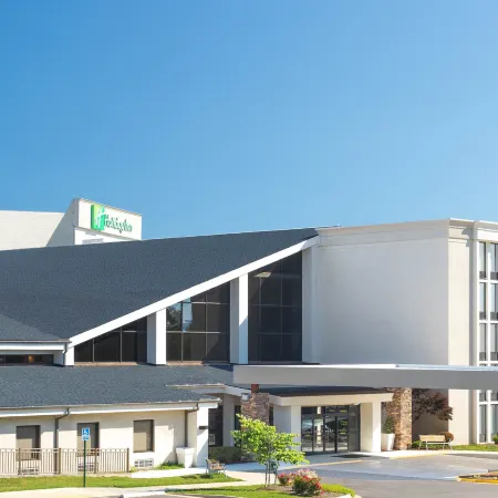 Holiday Inn ROANOKE AIRPORT-CONFERENCE CTR by IHG