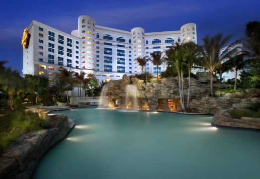 3. 세미놀 하드락 ..