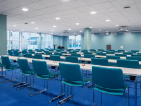 Thon Hotel Slottsparken โรงแรมในออสโล