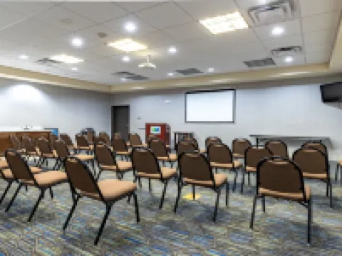 Holiday Inn Express & Suites HOUSTON SOUTH - PEARLAND by IHG Hotels in Pearland