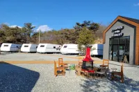 Geumsan Bay Akri Arboretum Auto Camping Site
