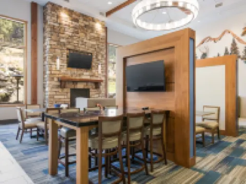 Holiday Inn Express & Suites CUSTER by IHG Hoteles en Custer