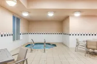 Holiday Inn Express & Suites BETHLEHEM by IHG - Hot Tub