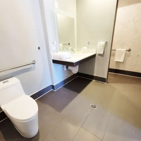 Signature Inn Santa Clara Отели рядом с достопримечательностью «Сантана Роу»
