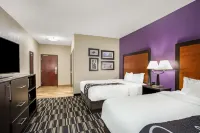 La Quinta Inn & Suites by Wyndham Norwich-Plainfield-Casino